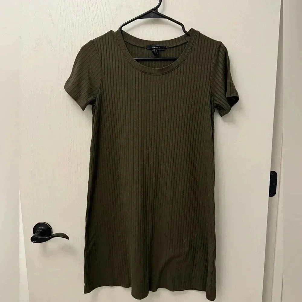 Forever 21 Olive Green Ribbed Knit Short Sleeve Mini T-Shirt Dress Size‎ S